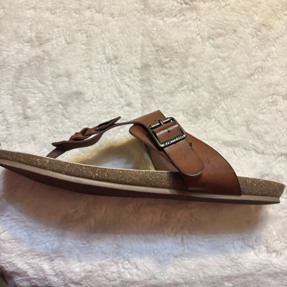 Blowfish Malibu Greco Thong Sandals Size 9 Brown Buckle Detail Braided T-Strap